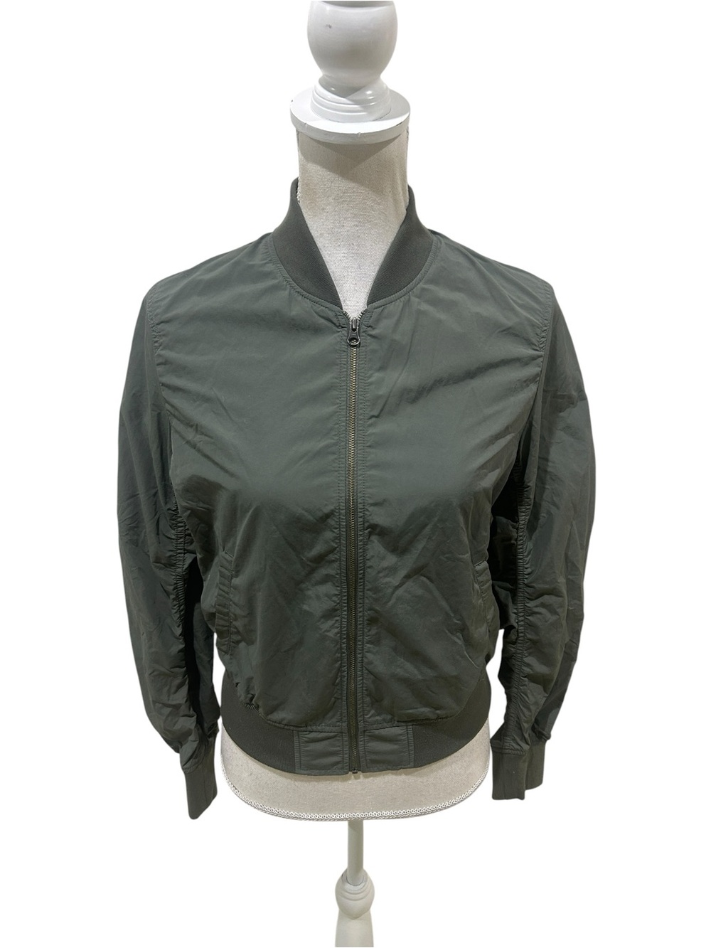 Uniqlo Olive lightweight zip up Bomber Jacket ruched sleeves size xs